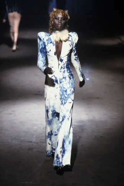 Look 49